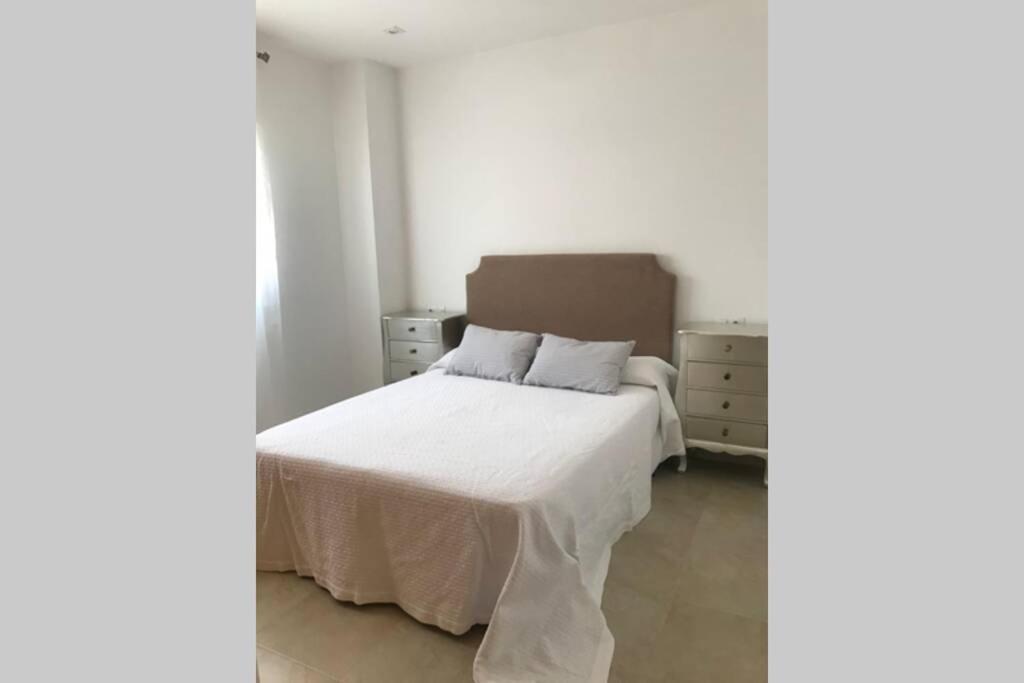 פיניסטרה Apartamento Primera Linea De Playa מראה חיצוני תמונה